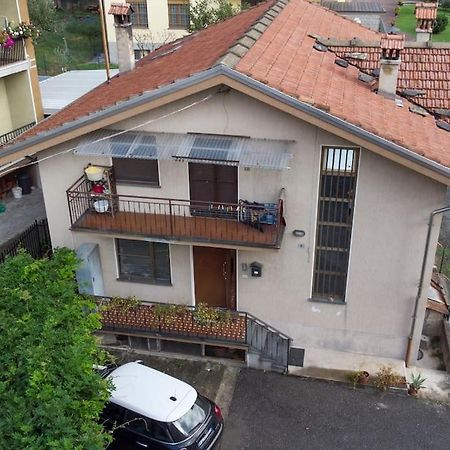Casa Vacanze Quinci-Valle Quincinetto Eksteriør billede